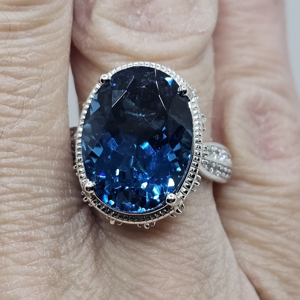 Natural London Blue Topaz & Diamond Ring in Sterling Silver & Rhodium Size 7! - Picture 14 of 16